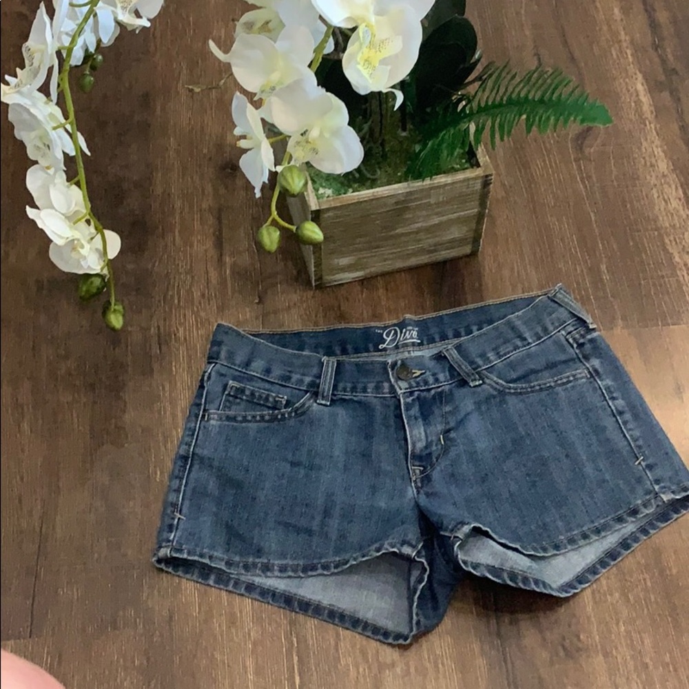 Old Navy low rise shorts
